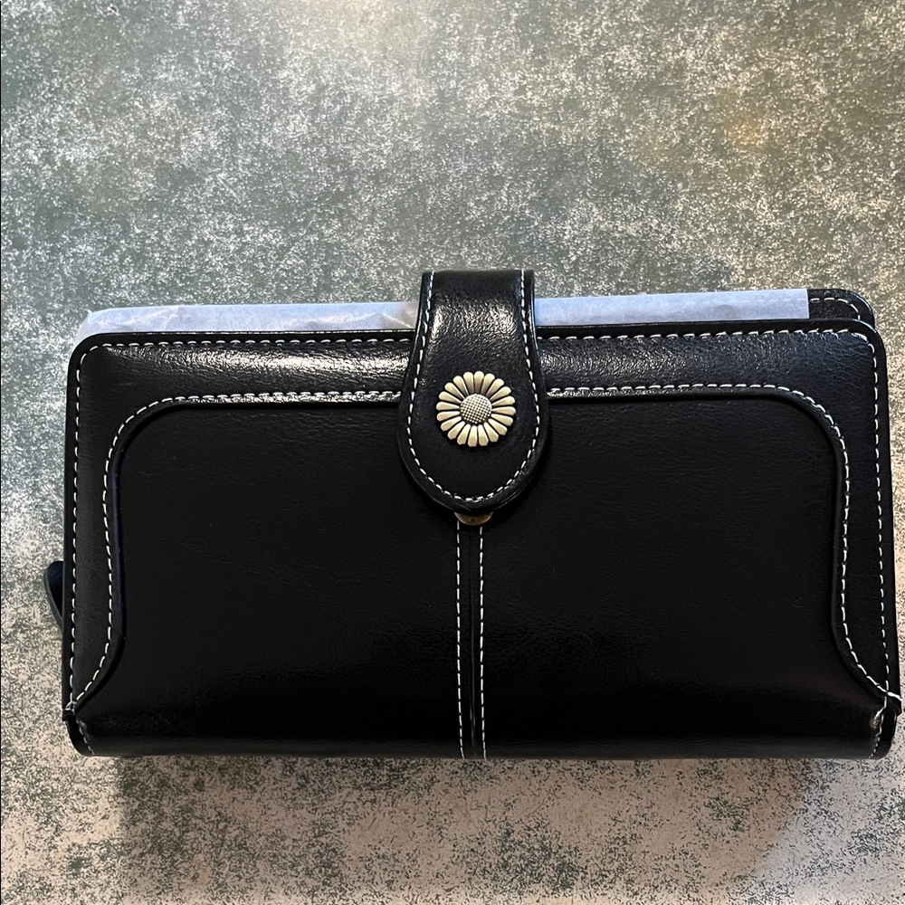 Black Leather Women's Wallet